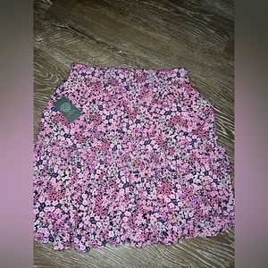 Vince Camuto, Size Small, Pink with Floral